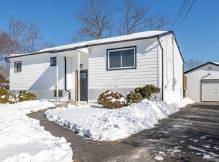 3103 Falcon Avenue, Medford, NY 11763