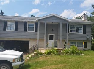 2 Airport Rd, Bethel, PA 19507