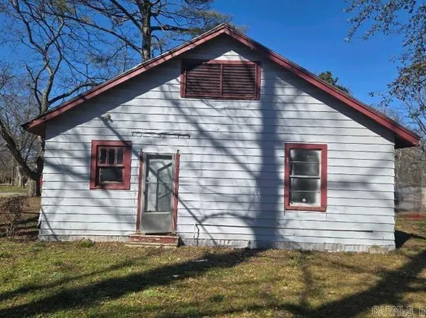 118 E Wolff St, Dumas, AR 71639