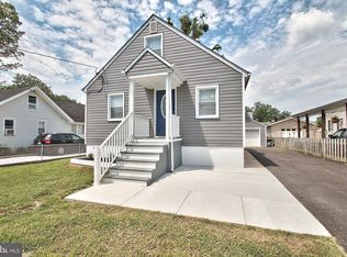 902 Grove Ave, Baltimore, MD 21222