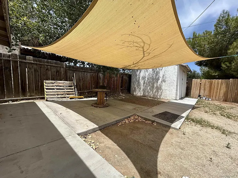 44660 Holtville Ave — Photo 2