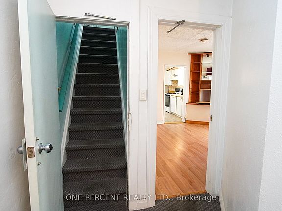 5th image of 67 Murrie St N