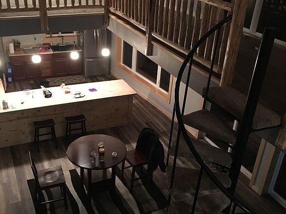 2nd image of 32680 288th St
