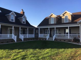 1435 Taylor Wood Rd, Simpsonville, KY 40067