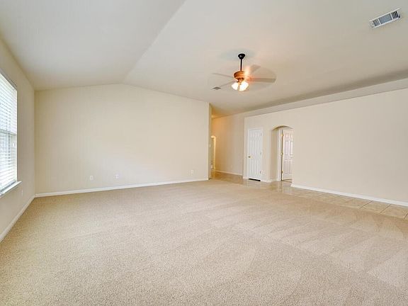 5th image of 2813 Mission Tejas Dr
