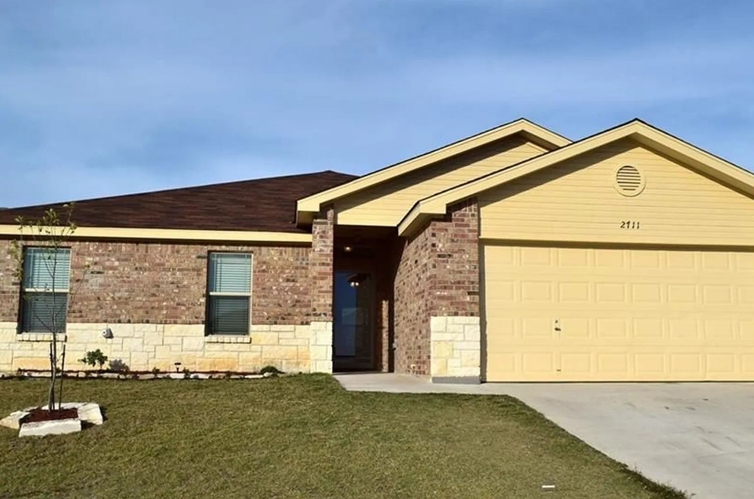 Back To School Rent Special - $250 Gift Card - Coming Soon! — Photo 1