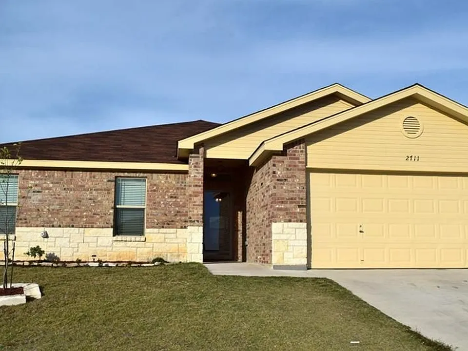 2711 Tara Dr