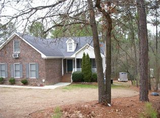 3414 Hawthorne St, Hope Mills, NC 28348