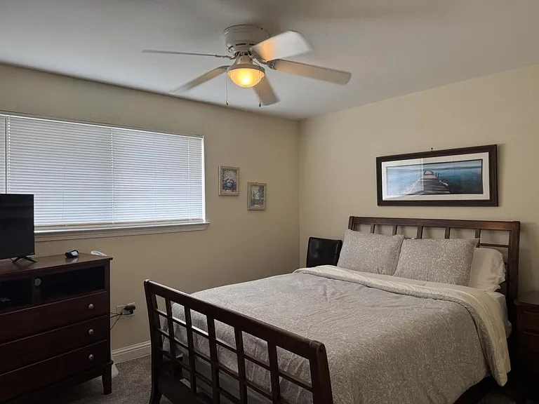 1644 Beach Blvd — Photo 11
