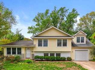 10 Carole Ct, Severna Park, MD 21146