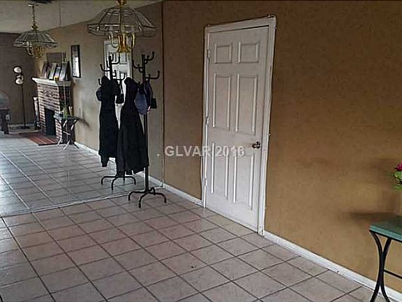 5th image of 2220 Santa Ynez Dr