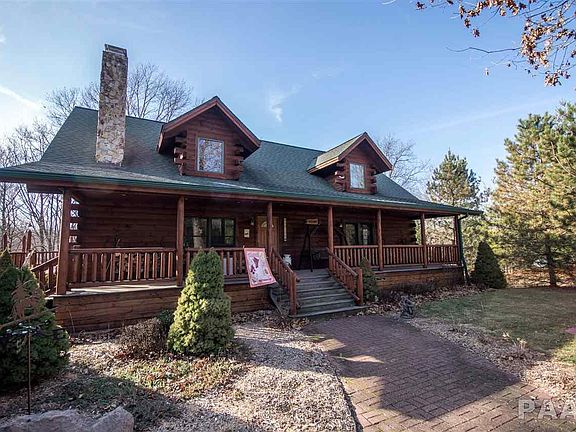 2nd image of 18301 Oak Lake Dr