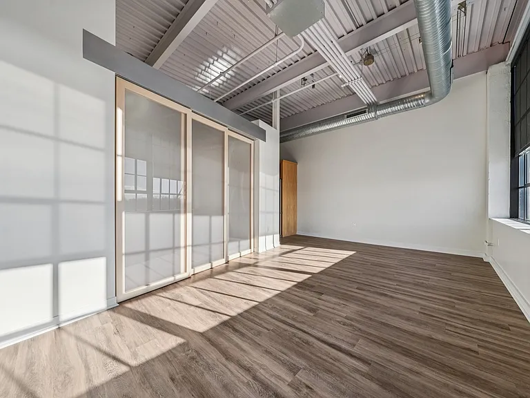 Remington Lofts — Photo 18