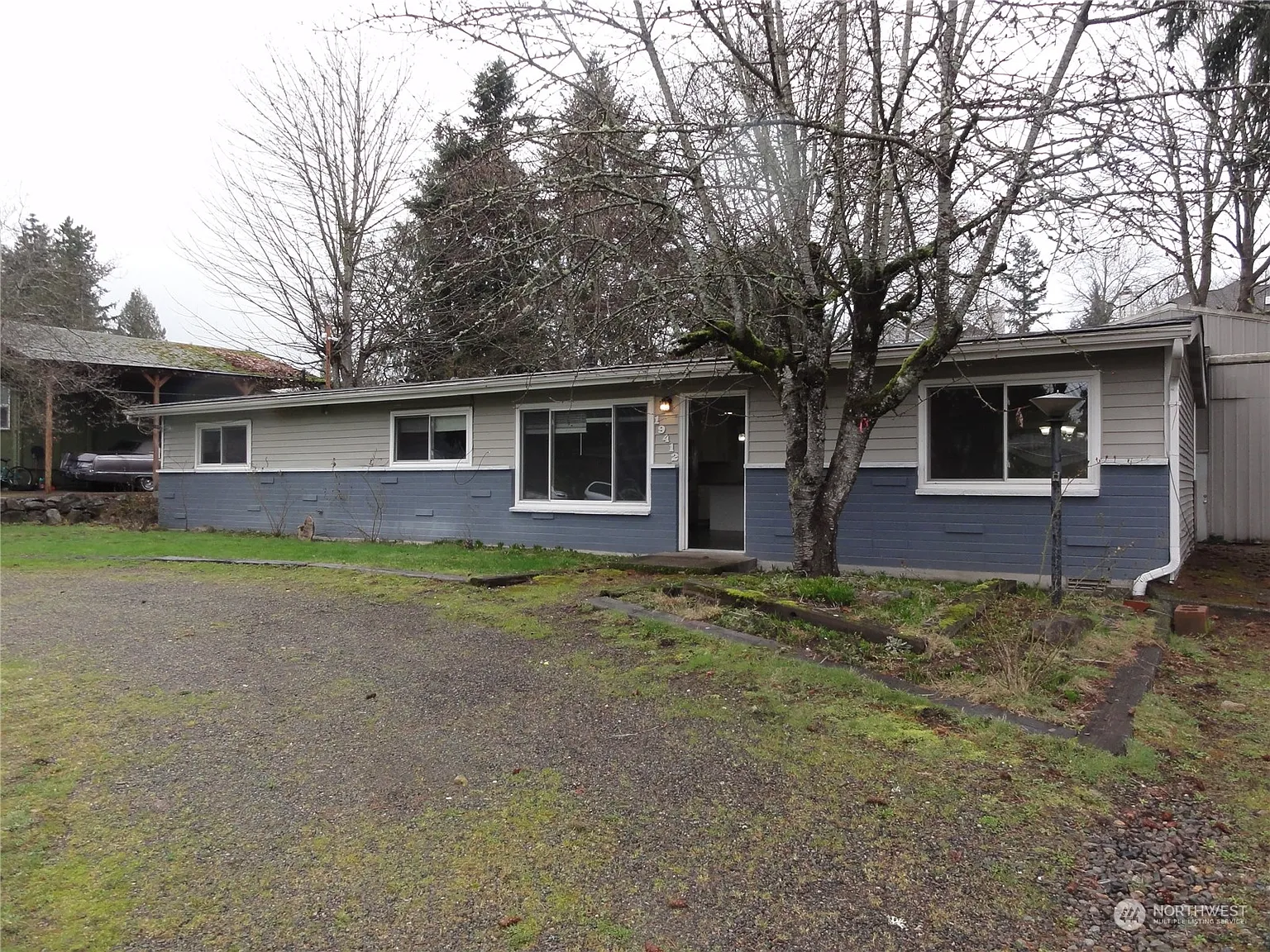 19412 136th Place SE photo 1