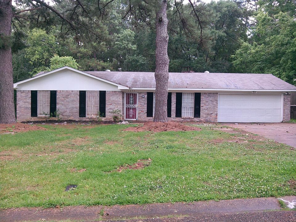 1st image of 1455 Sleepy Hollow Dr