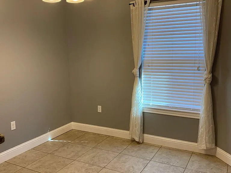 2225 Jadyn Ln — Photo 15