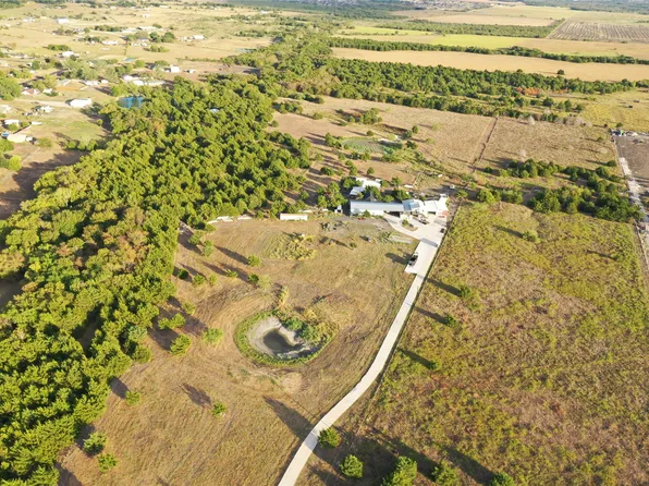 480 Farrar Rd, Waxahachie, TX 75165