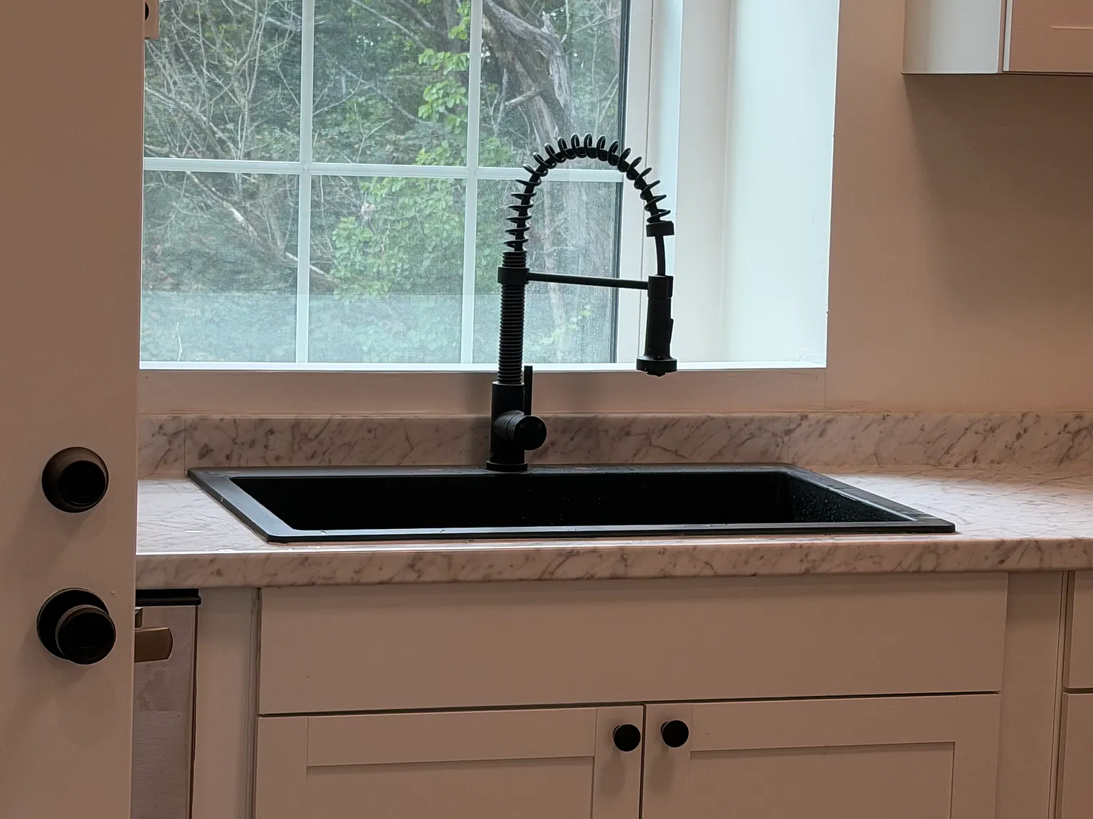 2 bed, $2,450 — Photo 4
