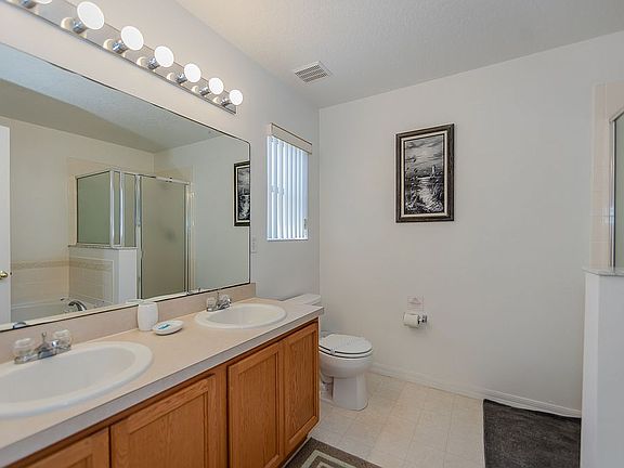 5th image of 16809 Sunrise Vista Dr