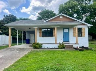 802 Cedar Dr SE, Cleveland, TN 37323