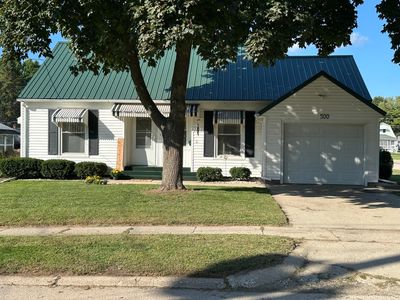 500 W Winfield St, Morrison, IL, 61270