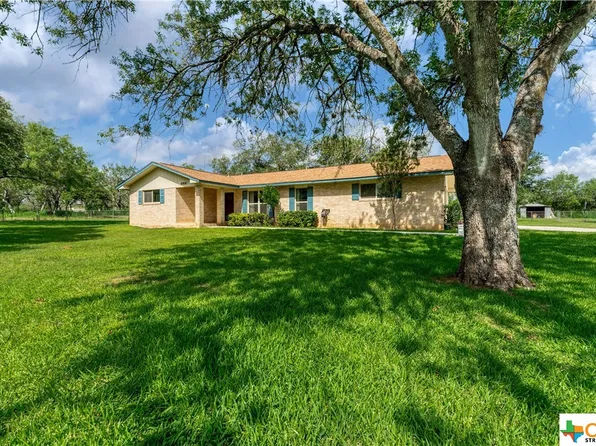 6881 Pittman Rd, Adkins, TX 78101