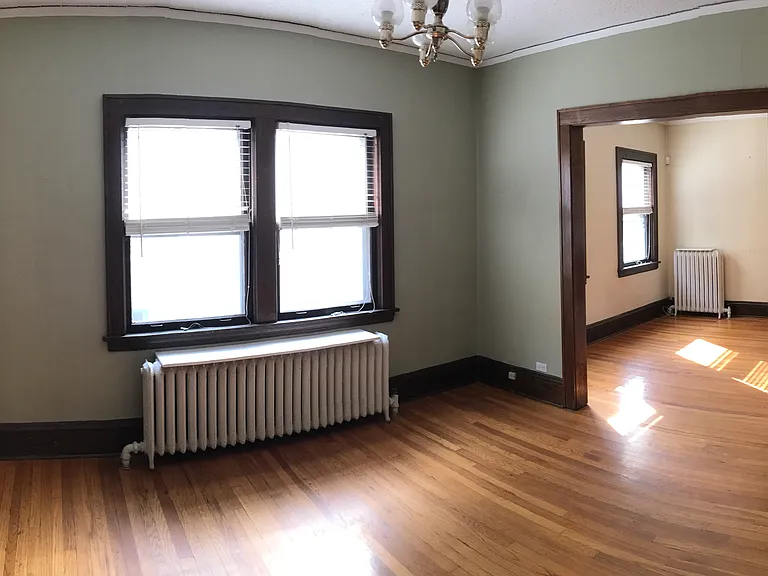 3345 Hennepin Ave #1 — Photo 4