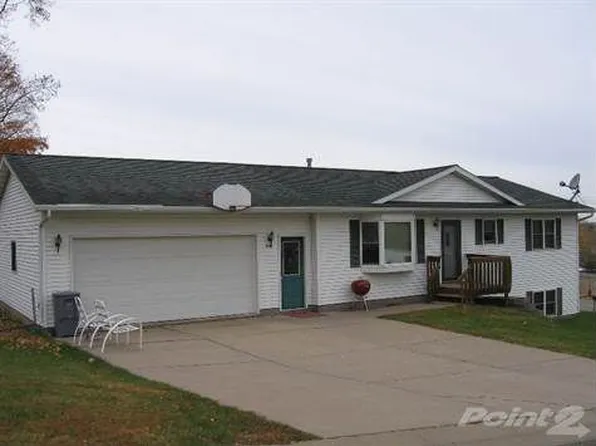 1203 4th St, Marathon, WI 54448