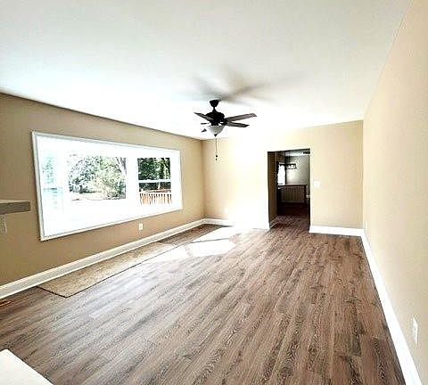 3rd image of 23444 Town Creek Dr