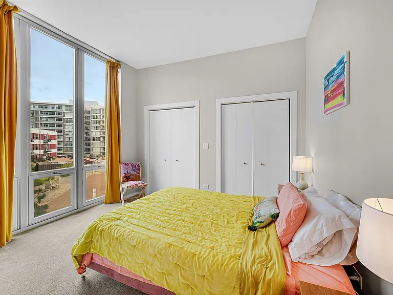 1600 S Indiana Ave #610 — Photo 16