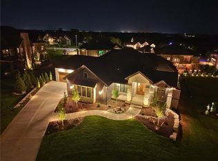 3205 W 149th St, Leawood, KS 66224