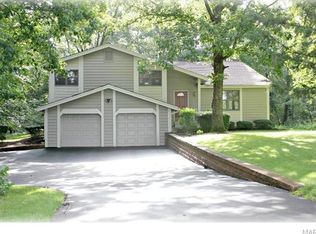 13 Creek Bottom Ct, Wentzville, MO 63385