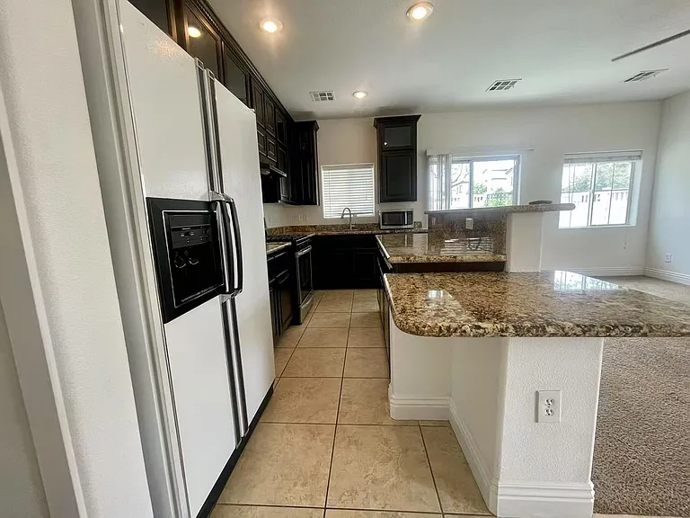 1114 Moonlit Oasis Ln #3 — Photo 7