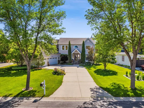 2914 28th Ave S, Fargo, ND 58103