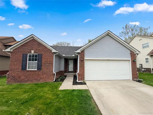 5988 Treetops Dr, Romulus, MI 48174