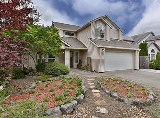 2013 NE Gertz Rd, Portland, OR 97211