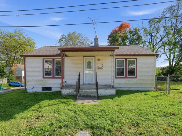 1047 W Broadway St, Wellston, OH 45692