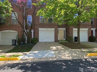 12066 Edgemere Cir, Reston, VA 20190