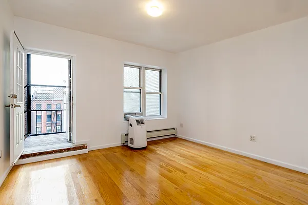 Rented by Compass | media 5