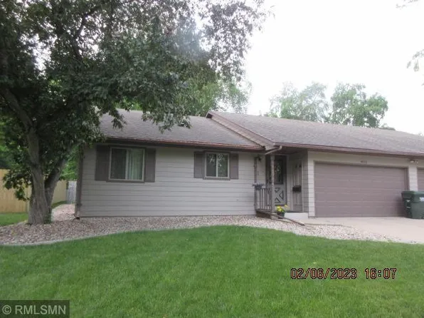 902 Hassan St SE, Hutchinson, MN 55350