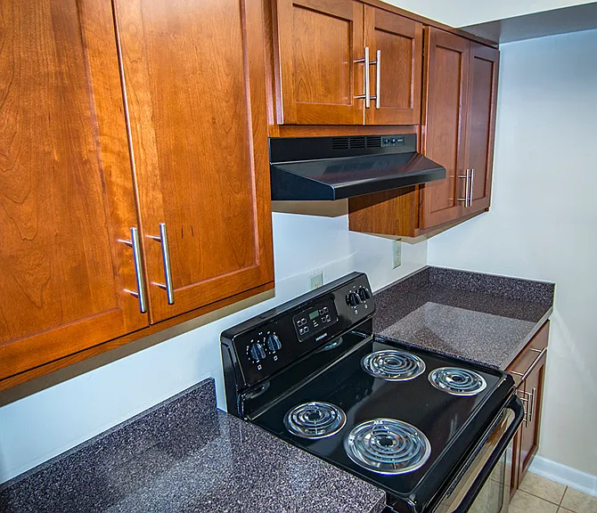 Ashley Apartments — Photo 44