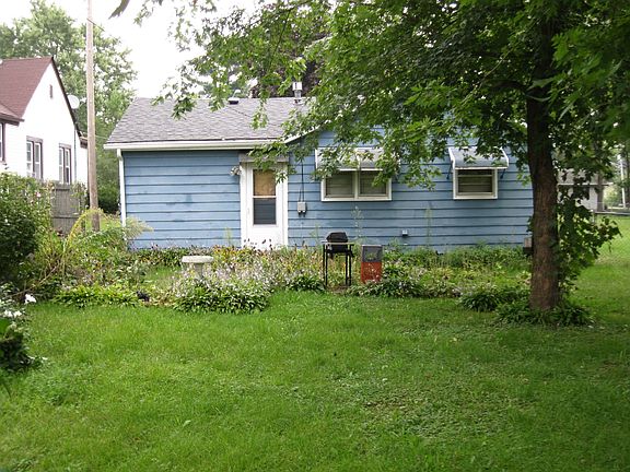 2nd image of 3037 S 4th St