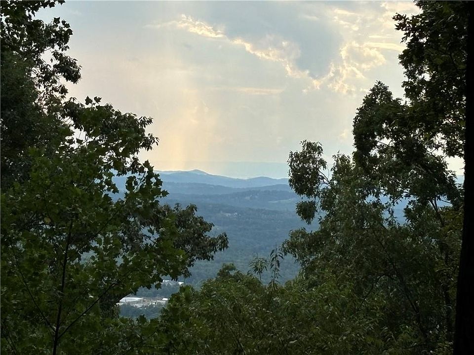 2nd image of 30 Mountainside Ct