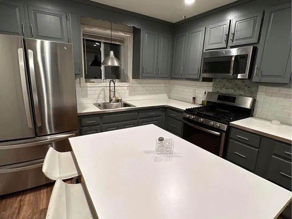225 Forest Rd