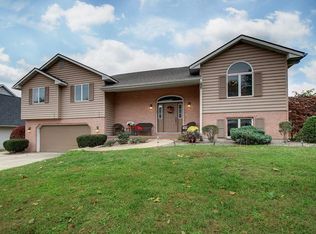 5434 Greenbriar Ave, Quincy, IL 62305