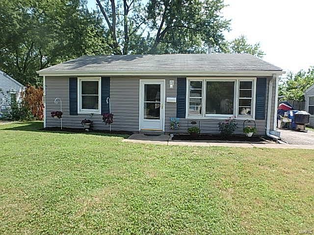 1st image of 31 McNulty Dr