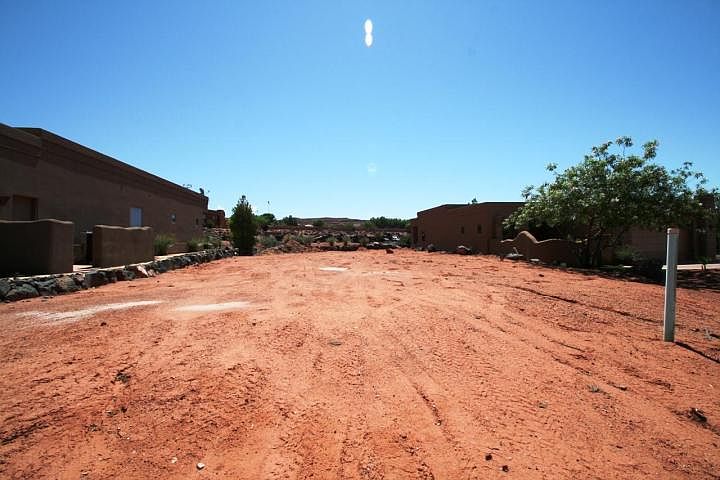 1st image of 2090 Tuweap Dr #60