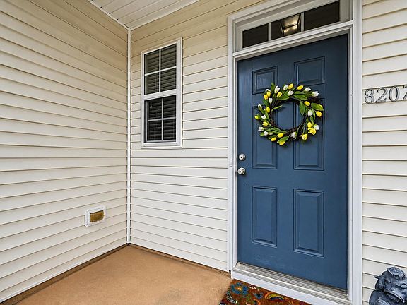 3rd image of 8207 Martello Ln