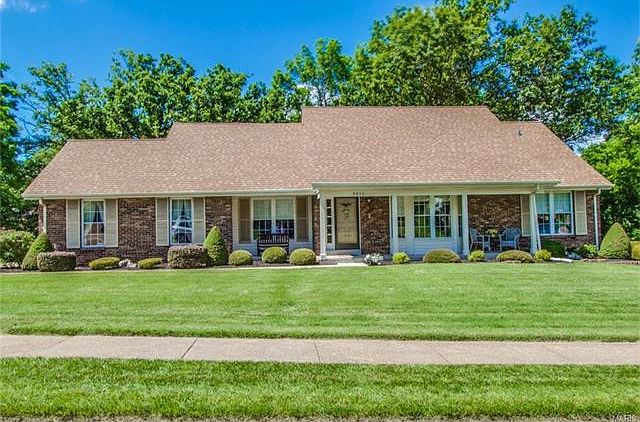 2nd image of 9855 Meadowfern Dr