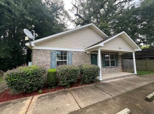 913 S West St #A, Bainbridge, GA 39819
